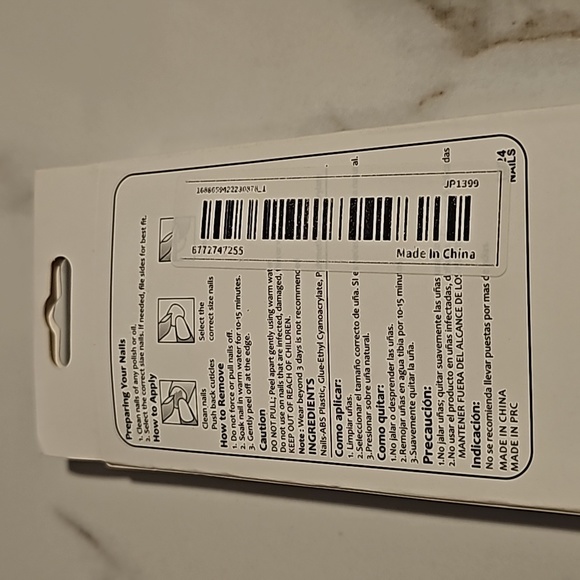 Cow Print Sticker Nails - Picture 4 of 4